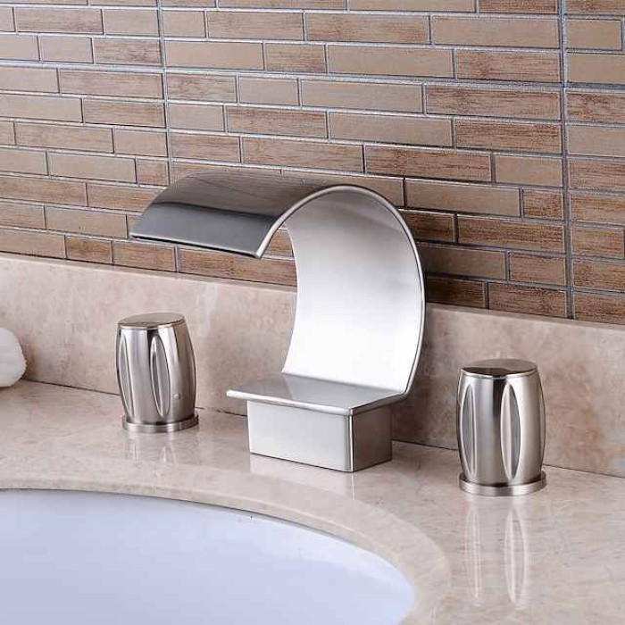 Bathroom Sink Faucet,Silvery Two Handles Three Holes Deluxe Waterfall Brush Polished Widespread Brass Bathroom Sink Faucet With Cold and Hot Switch