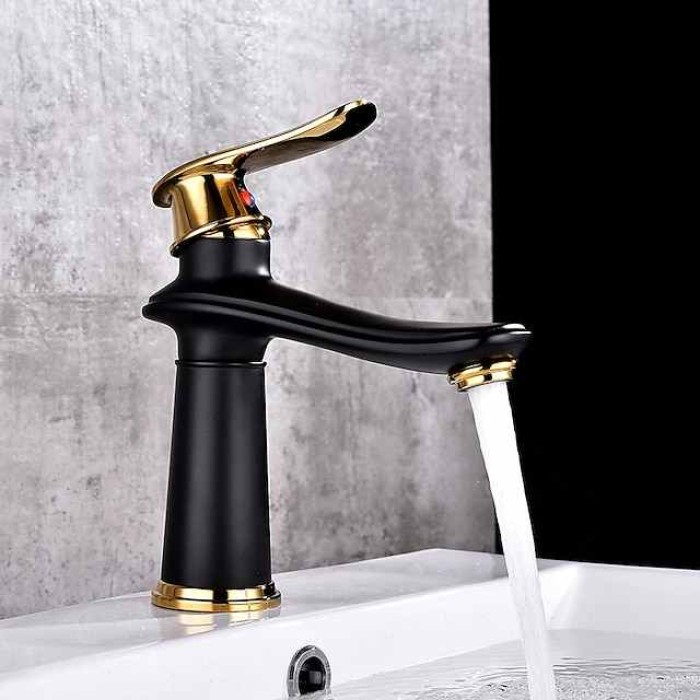 Bathroom Sink Faucet - Classic Electroplated Centerset Single Handle One HoleBath Taps