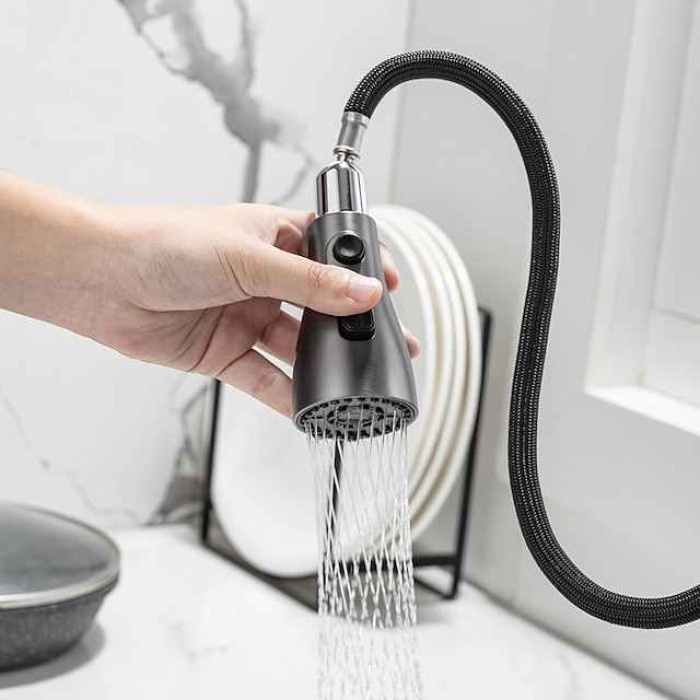 Kitchen Faucet with Pull-out Spray,Single Handle One Hole Brushed / Electroplated Pull-out / Pull-down / Standard Spout / Tall / High Arc Centerset