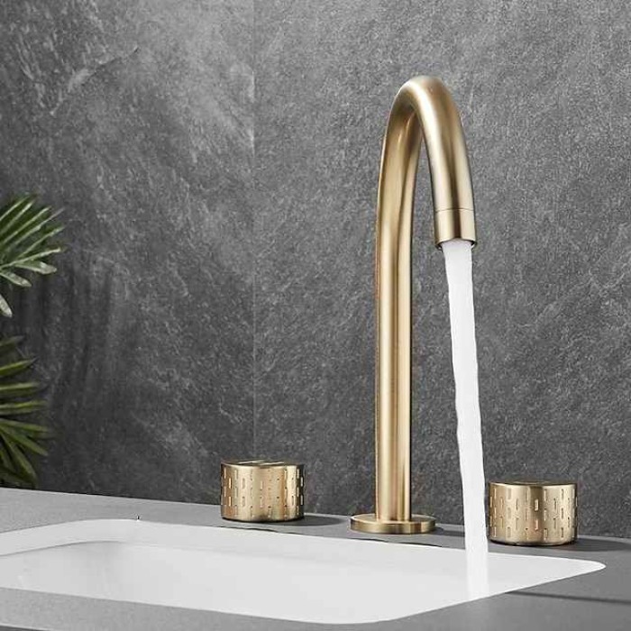 Bathroom Sink Faucet - Rotatable / Classic Electroplated Widespread Two Handles Three Holes Bath Taps