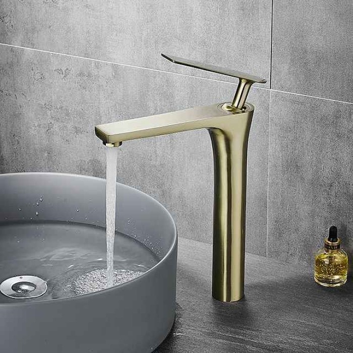 Bathroom Sink Faucet - Classic Electroplated / Painted Finishes Centerset Single Handle One HoleBath Taps