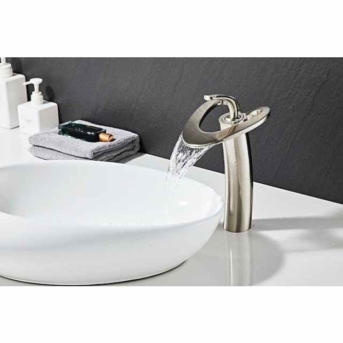 Waterfall Bathroom Sink Mixer Faucet Deck Mounted, Mono Washroom Basin Taps Single Handle Monobloc Vessel Water Brass Tap with Hot and Cold Hose