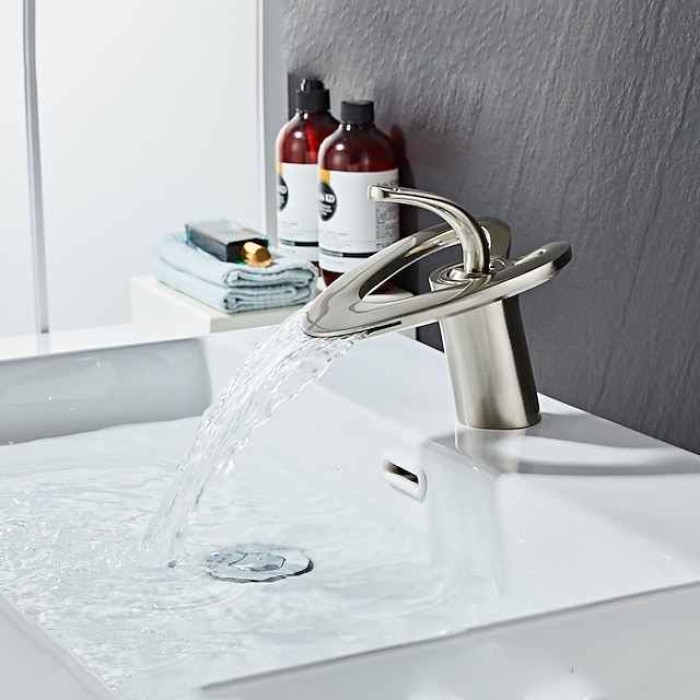 Waterfall Bathroom Sink Mixer Faucet Deck Mounted, Mono Washroom Basin Taps Single Handle Monobloc Vessel Water Brass Tap with Hot and Cold Hose