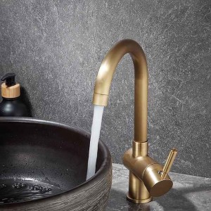 Bathroom Sink Faucet - Classic Antique Brass Centerset Single Handle One HoleBath Taps