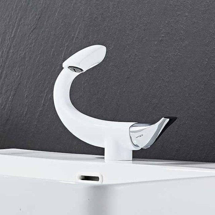 Classic Bathroom Sink Faucet, Center-set Single Handle One Hole Bath Taps in Electroplated Finishes