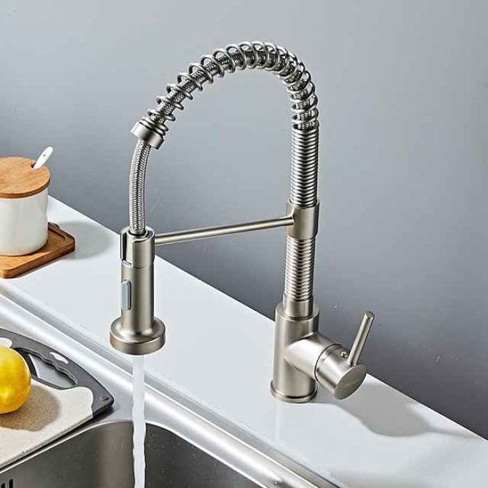 Kitchen Sink Mixer Faucet with Pull Out Spray, Single Handle One Hole Painted Finishes Pull-out / Pull-down Center-set Modern Contemporary Kitchen Taps